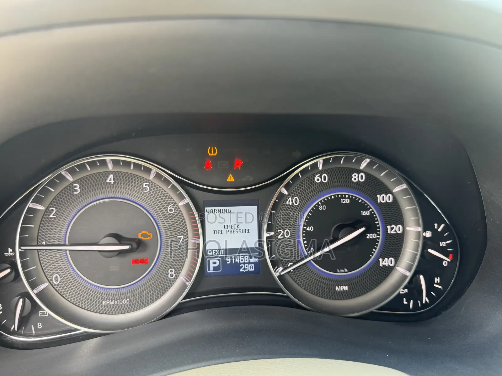 Infiniti QX80 2016 White