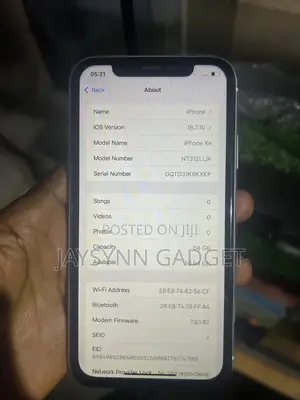Apple iPhone XR 64 GB White
