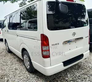 Toyota HiAce 2012 White