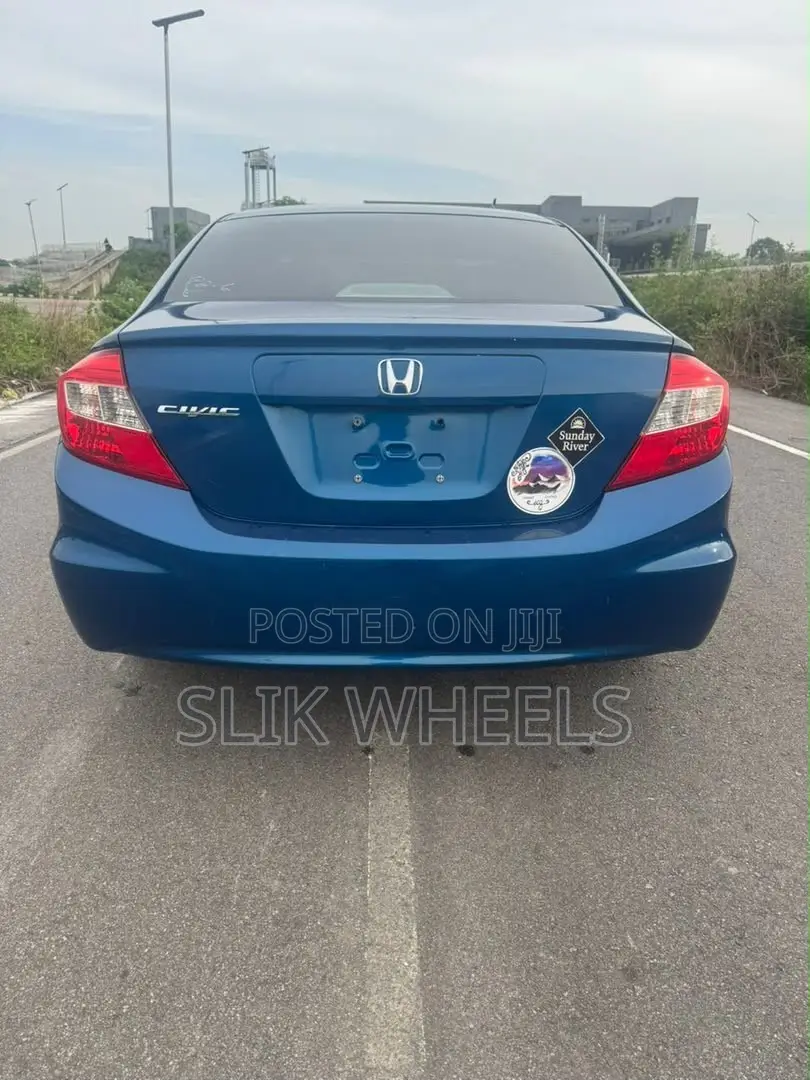Honda Civic 2012 Blue