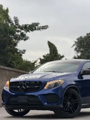 Mercedes-Benz GLE-Class 2017 Blue