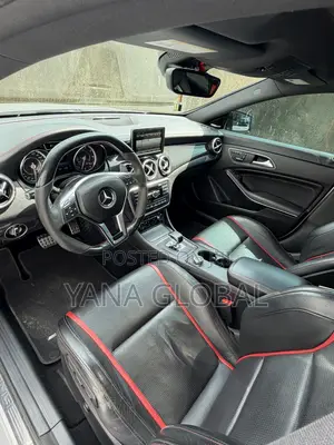 Mercedes-Benz CLA-Class 2015 Silver