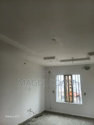 3bdrm Block of Flats in Ado Road, Ajah for rent