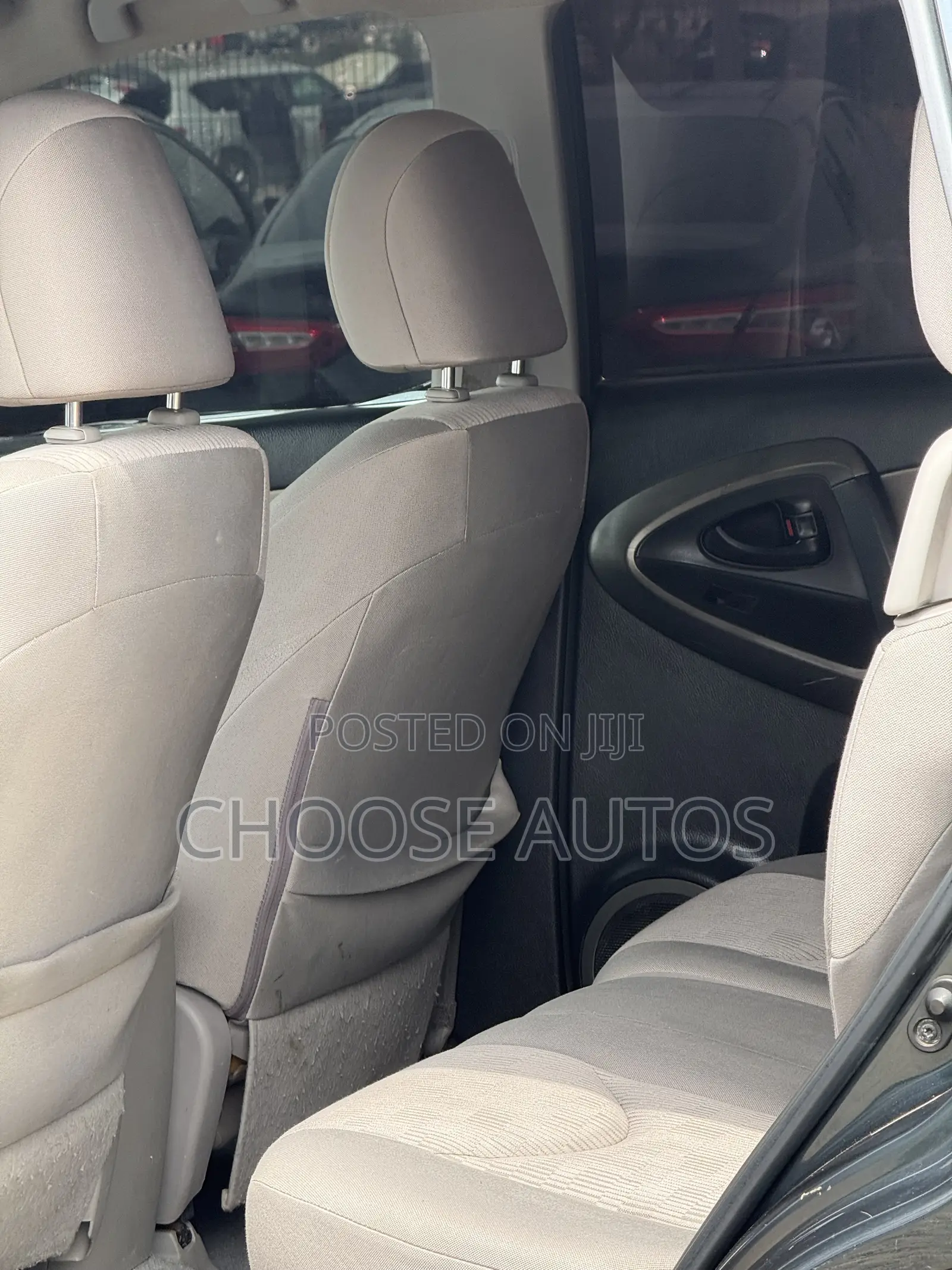 Toyota RAV4 2012