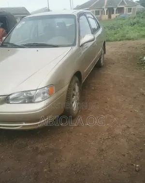 Toyota Corolla Sedan Automatic 1998 Beige