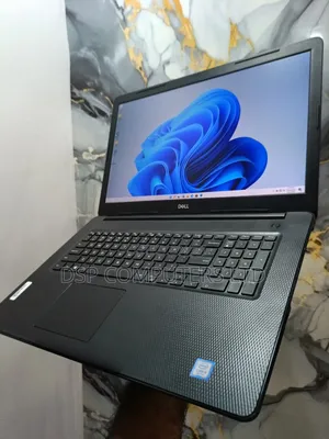 Laptop Dell Inspiron 17 3781 8GB Intel Core i3 HDD 500GB