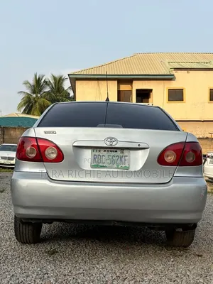Toyota Corolla LE 2006 Silver
