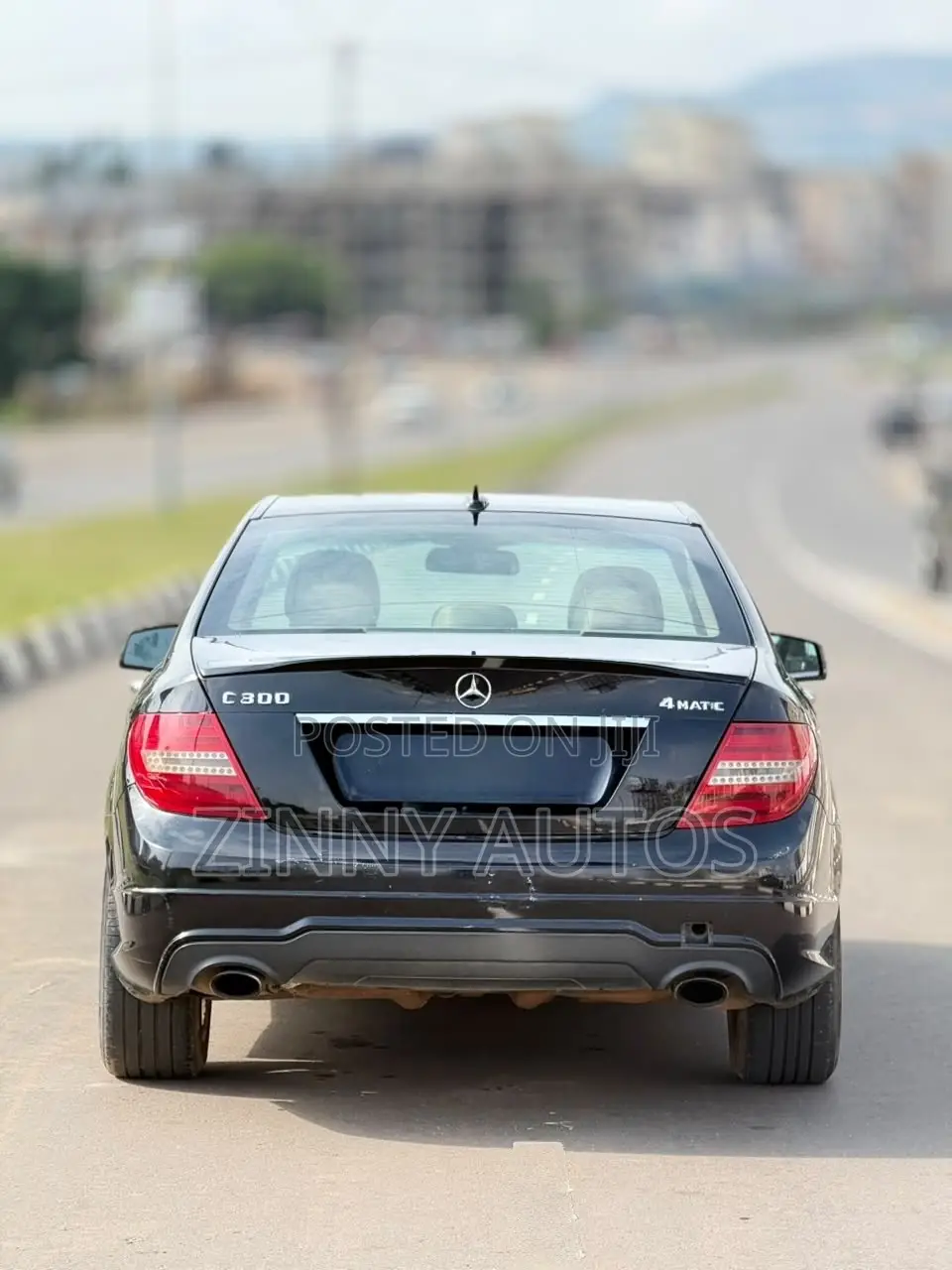 Mercedes-Benz C300 2013 Black