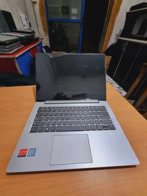 Laptop Lenovo IdeaPad 330S 12GB Intel Core i5 SSD 256GB