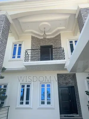 Are You Looking for a Professional Painter and Screeder in Abuja