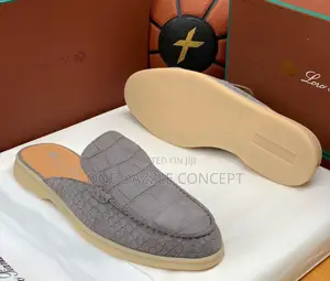 Loro Piano Mule
