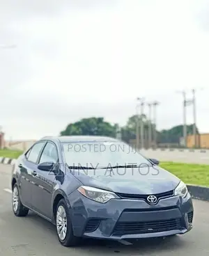 Toyota Corolla 2015 Gray
