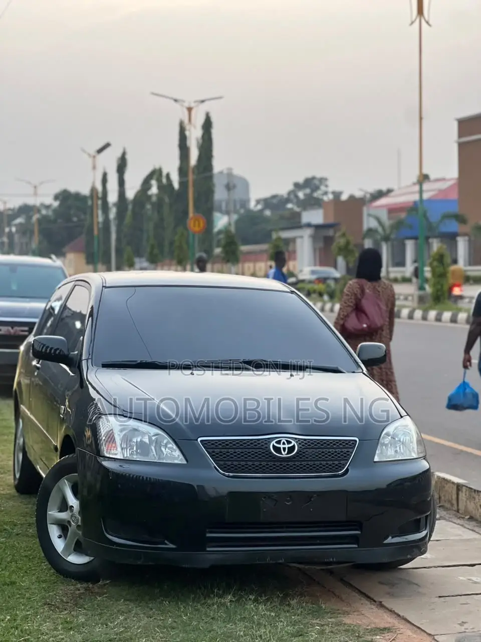 Toyota Corolla Liftback 2004 Black