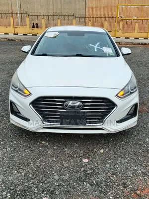Hyundai Sonata 2019 Off white