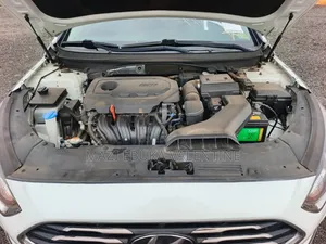 Hyundai Sonata 2019 Off white