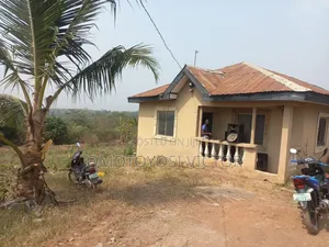 3bdrm Bungalow in Ijebu for sale