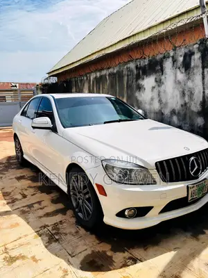 Mercedes-Benz C300 Sport Sedan RWD (3.0L 6cyl 6M) 2009 White