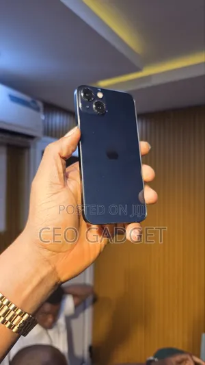 Apple iPhone 13 128 GB Black