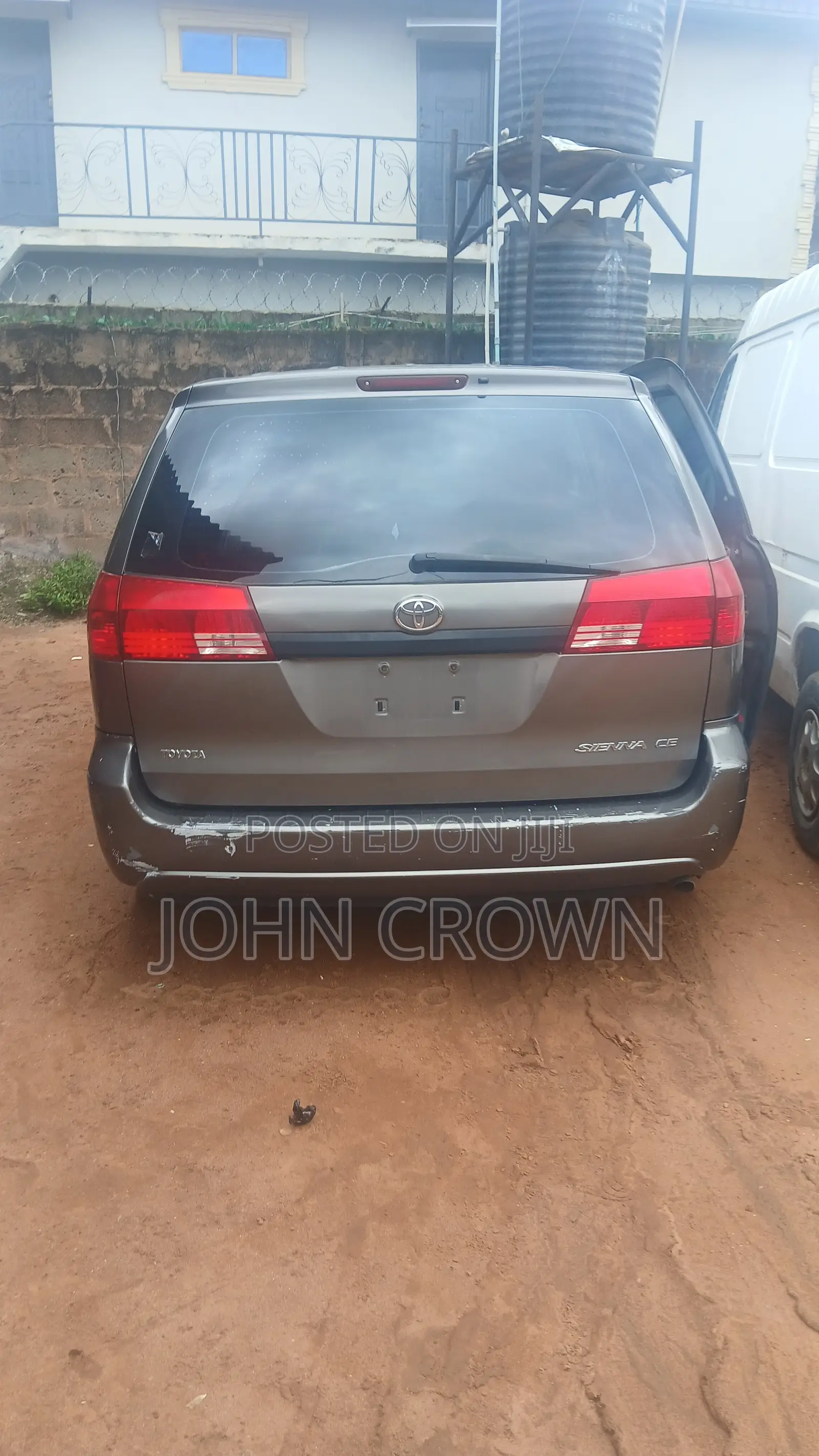 Toyota Sienna 2004 Gray