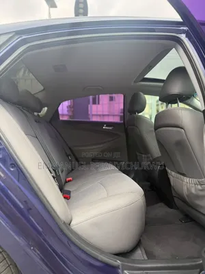 Hyundai Sonata Limited 2.0T Sedan (2.0L 4cyl 6A) 2012 Blue