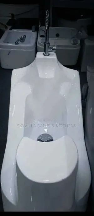 Abolition Ceramic Foot Washing Basin With Integrated Tall Mixer Tap