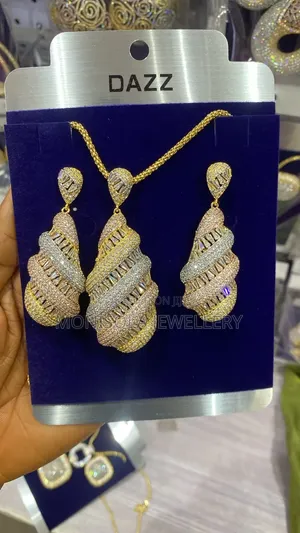 Zirconia Set