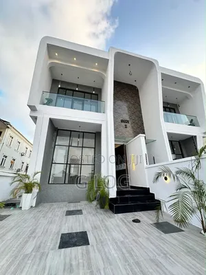 5bdrm Duplex in Ajah, Lagos Island / Lagos Island for sale