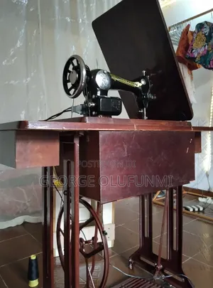 Manual Sewing Machine