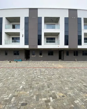 4bdrm Duplex in Lekki Phase 1, Lagos Island / Lagos Island for sale