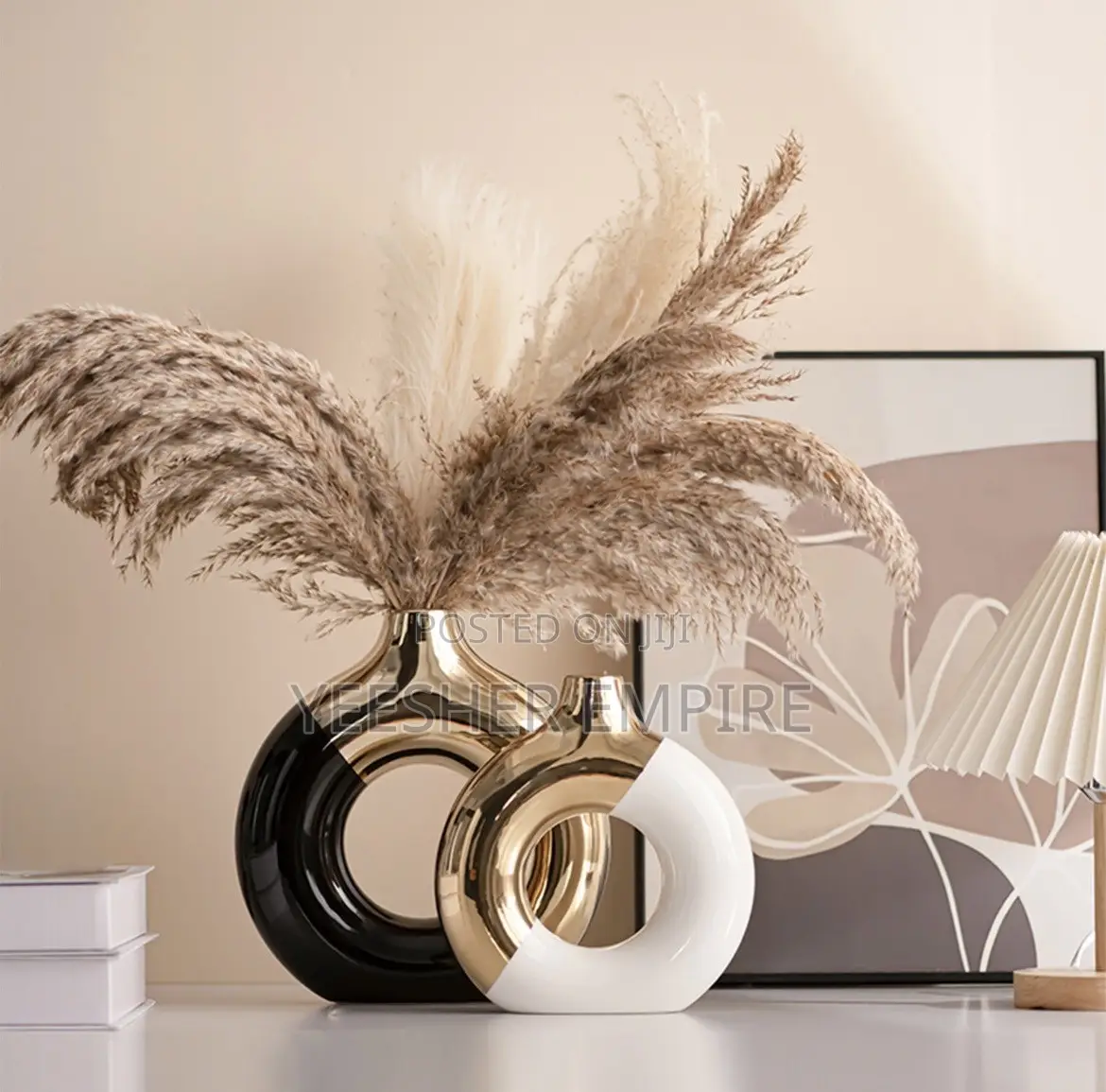 Unique Vase Set