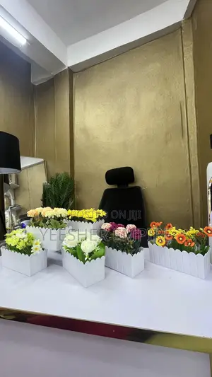 Table Flower Decor