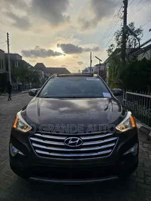Hyundai Santa Fe Limited 4dr SUV AWD (3.3L 6cyl 6A) 2015