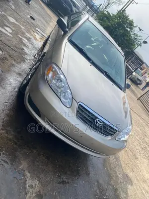 Toyota Corolla CE 2007 Gold