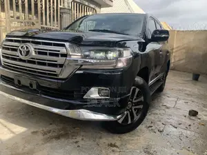 Toyota Land Cruiser 4.0 V6 GX-R 2010 Black