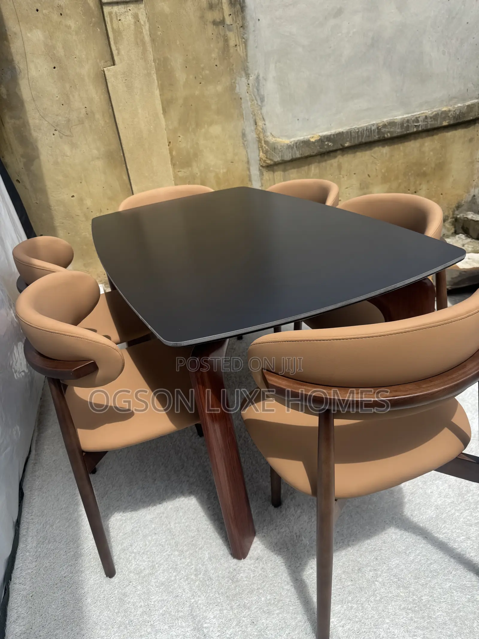 Modern Classic Dining Table With Six Chairs