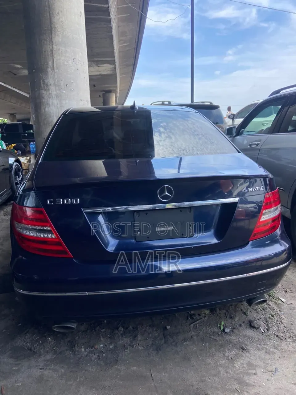 Mercedes-Benz C300 2013 Blue