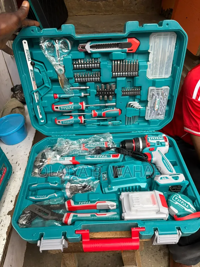TOTAL THKTHP41667 166-Piece One-Stop Tools Station