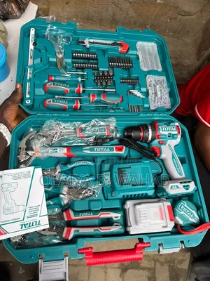 TOTAL THKTHP41667 166-Piece One-Stop Tools Station