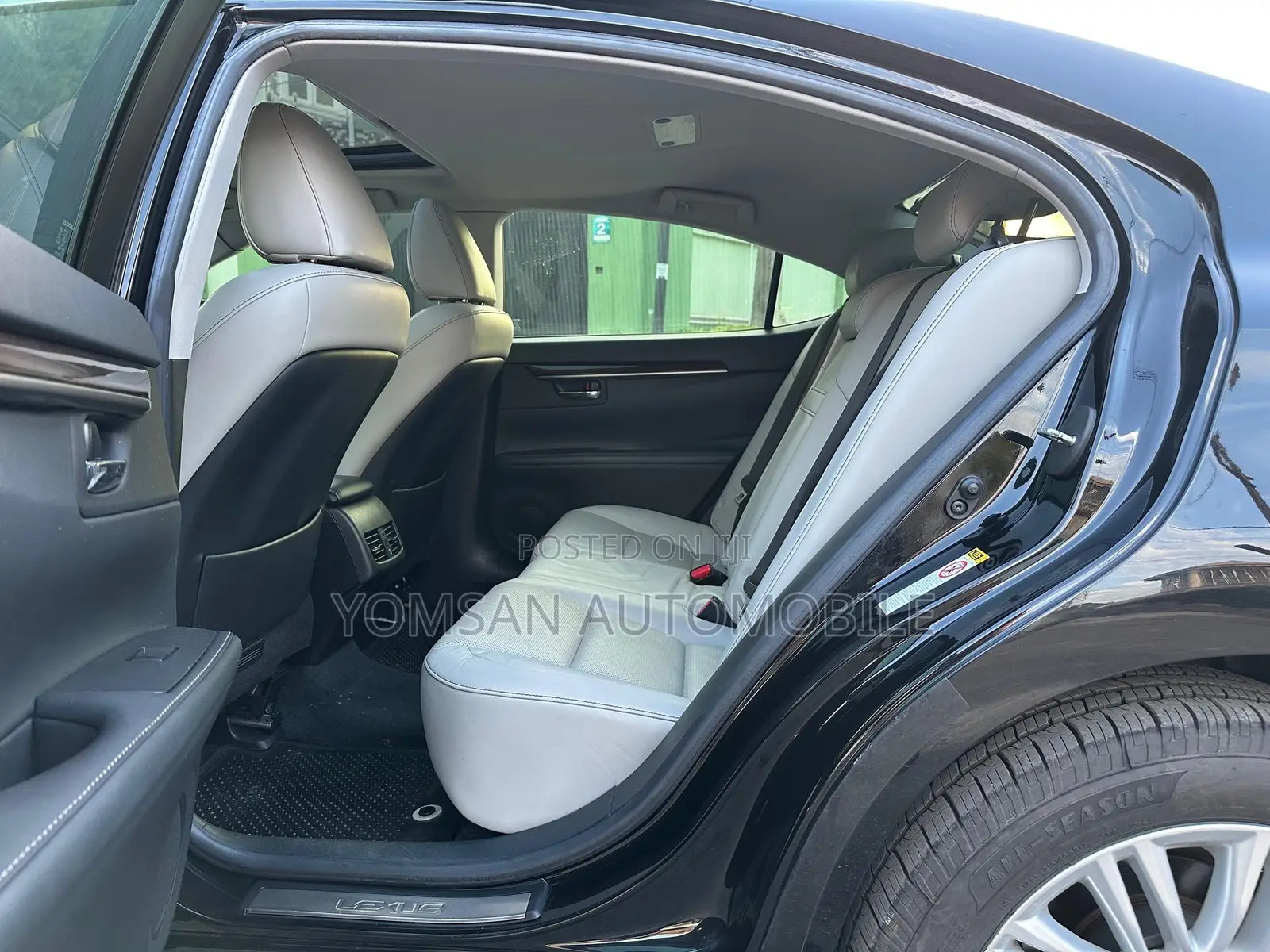 Lexus ES 350 FWD 2013 Black
