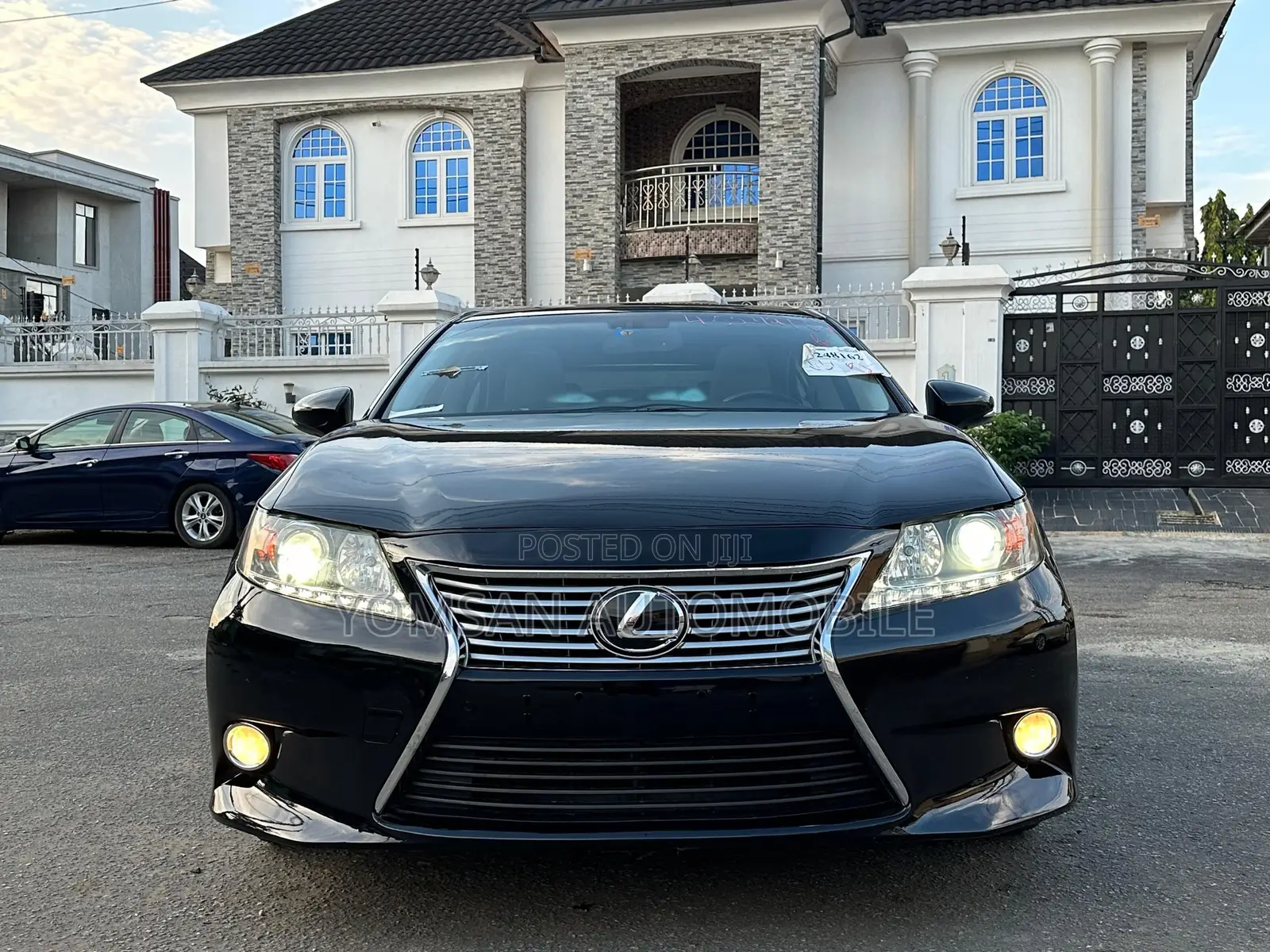 Lexus ES 350 FWD 2013 Black