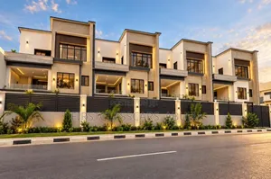 5bdrm Duplex in Maitama for sale