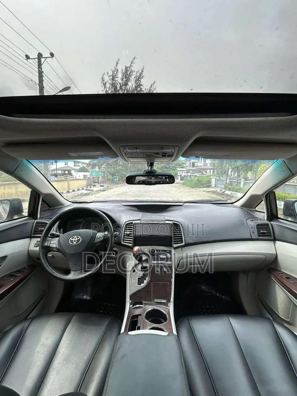 Toyota Venza AWD 2012 Brown