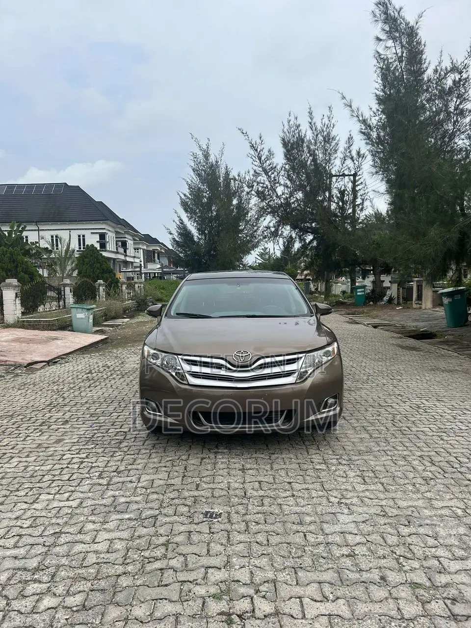 Toyota Venza AWD 2012 Brown