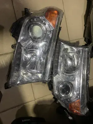 Head Lamp Toyota Land Crouser 2014