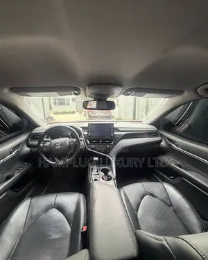 Toyota Camry 2021 Red