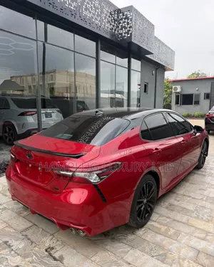 Toyota Camry 2021 Red
