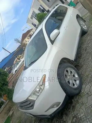 Toyota Highlander Limited 3.5l 4WD 2013 White