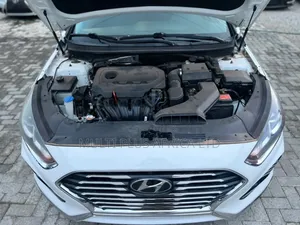 Hyundai Sonata SE 2020 White
