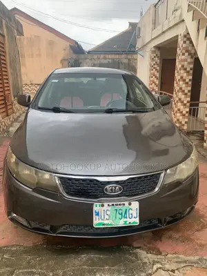 Kia Cerato 2010 Gray