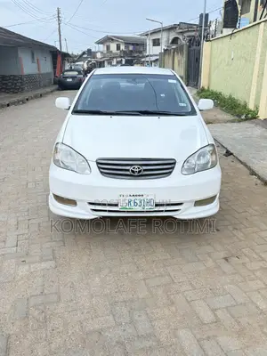 Toyota Corolla S 2004 White